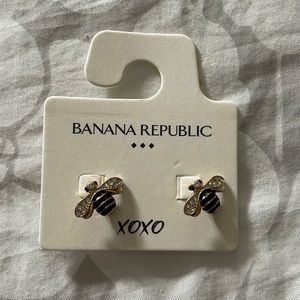 Banana Republic bee earrings